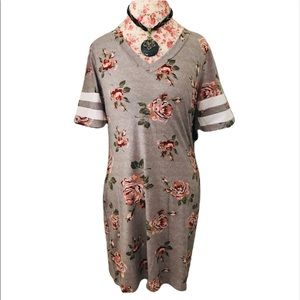 NWT No Boundaries Grey Floral Bodycon Dress